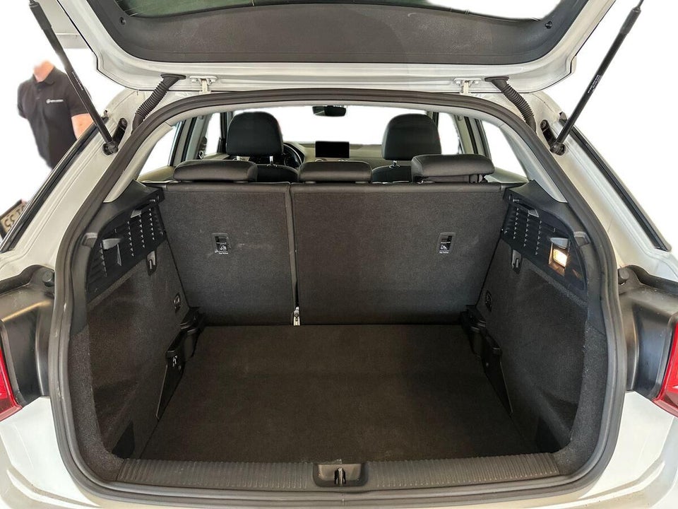 Audi Q2 35 TFSi Prestige S-tr. 5d