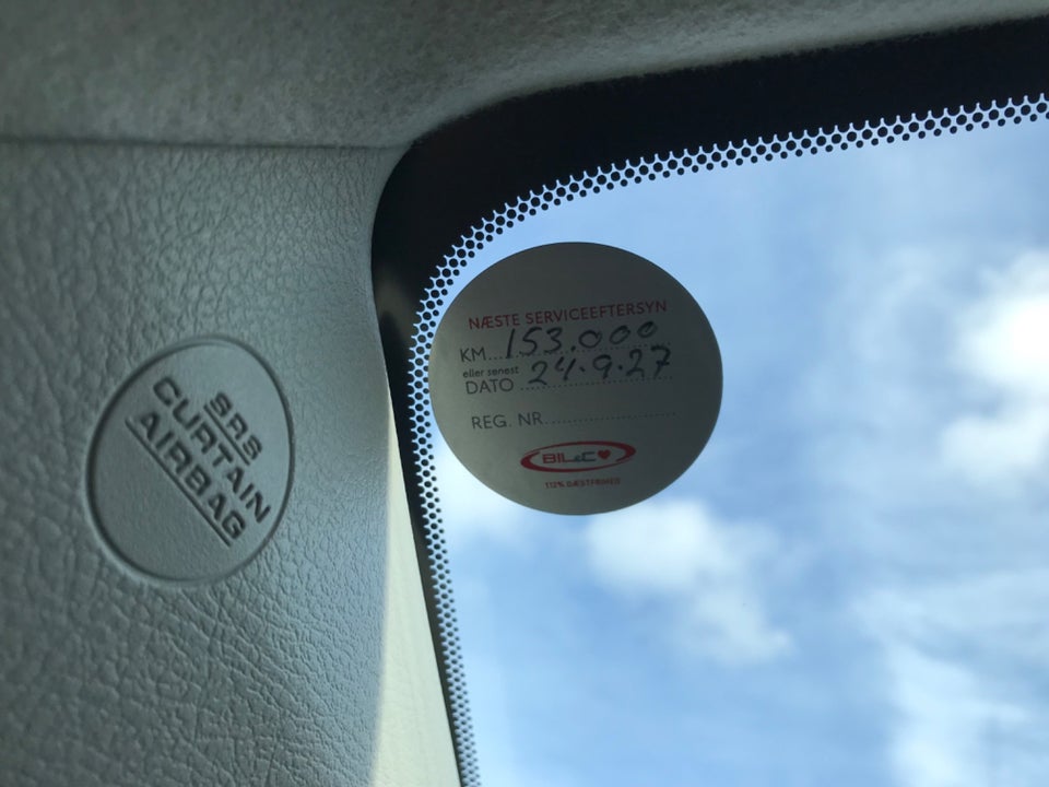 Toyota Yaris 1,0 VVT-i T2 5d