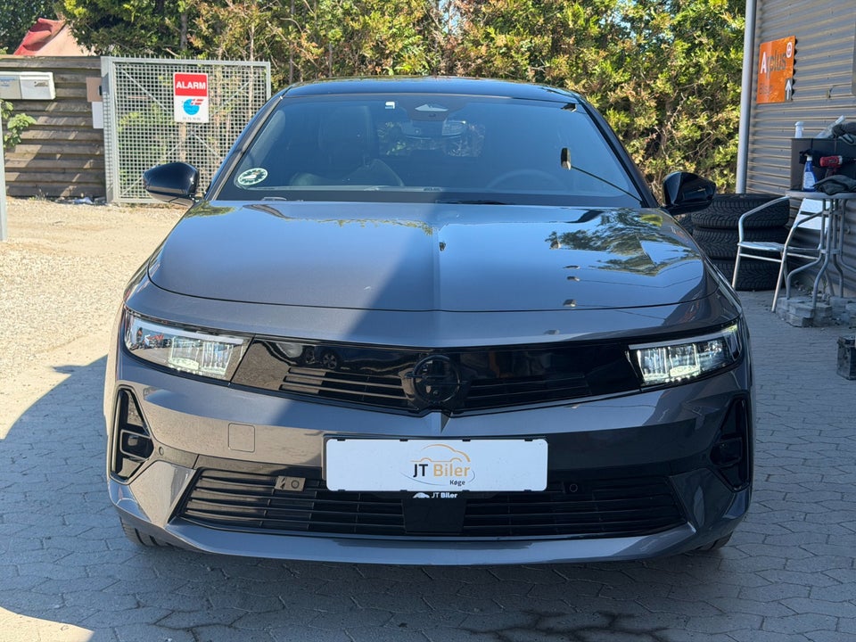 Opel Astra-e 54 GS 5d