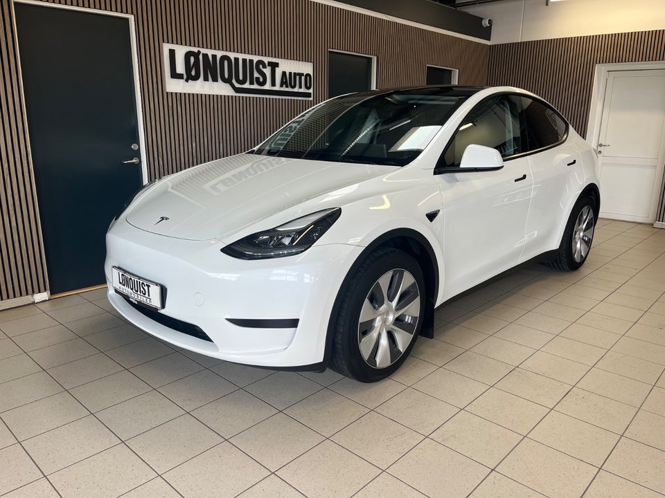 Tesla Model Y RWD 5d