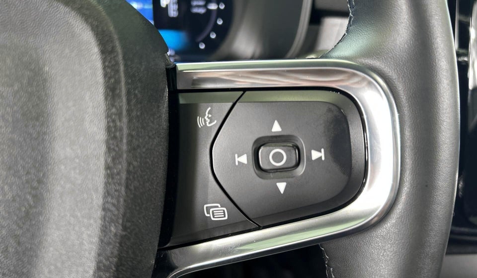 Volvo XC40 P6 ReCharge Plus 5d
