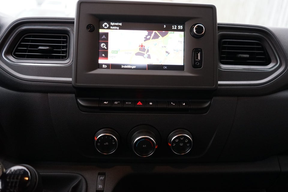 Renault Master IV T35 2,3 dCi 150 L2H2 Kassevogn