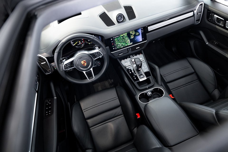 Porsche Cayenne 3,0 E-Hybrid Platinum Edition Tiptr. 5d