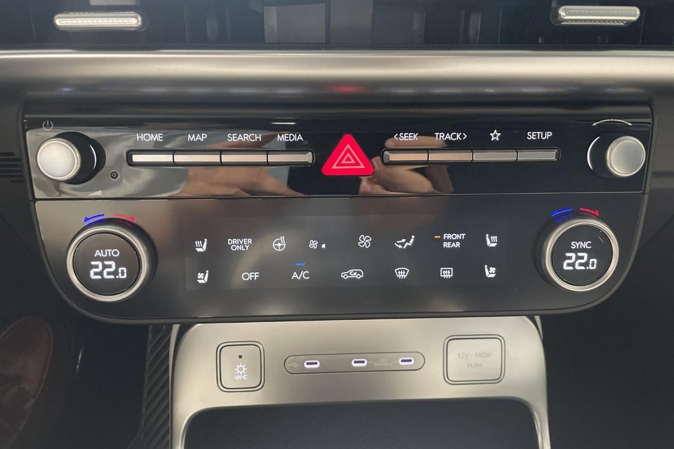 Hyundai Ioniq 9 110 Calligraphy 4WD 6prs 5d