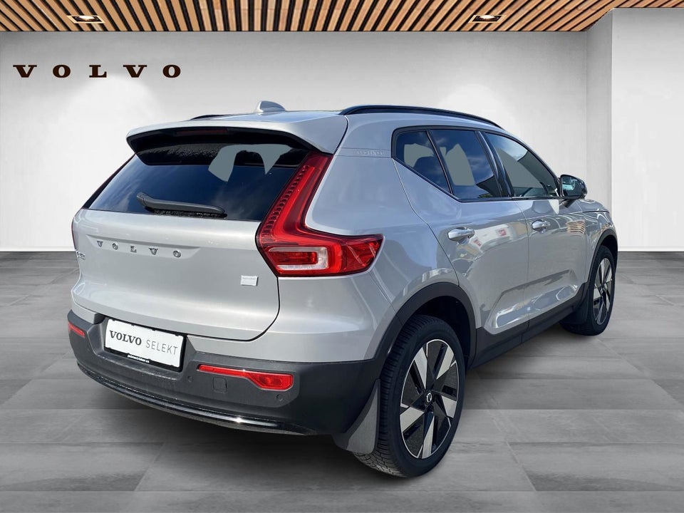 Volvo XC40 ReCharge Extended Range Core 5d