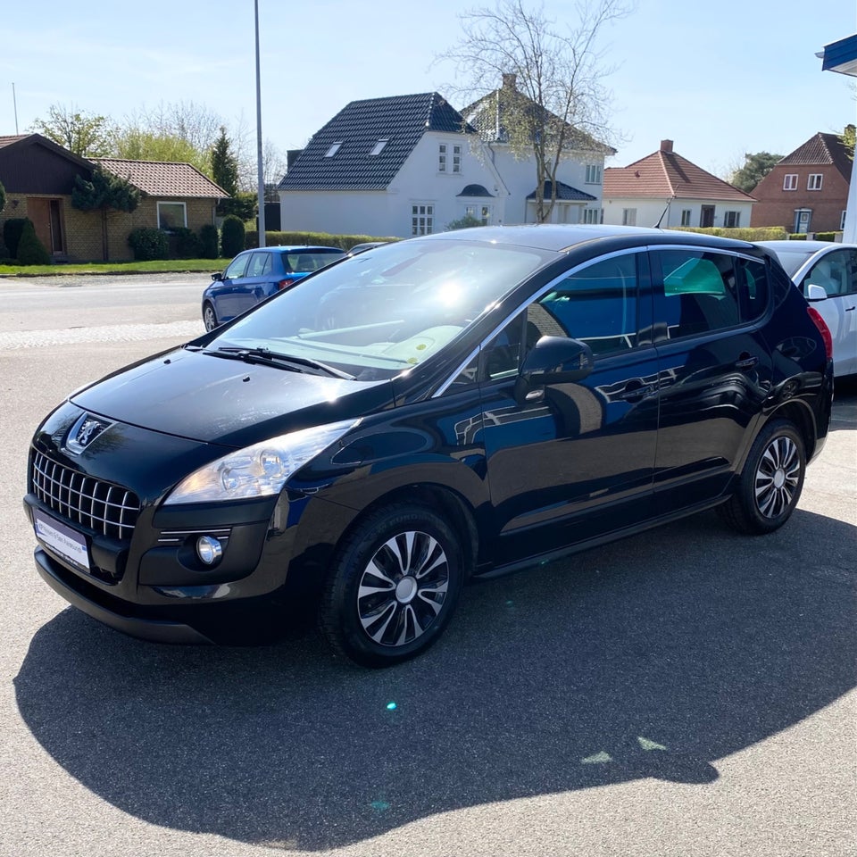 Peugeot 3008 2,0 HDi 150 Active 5d