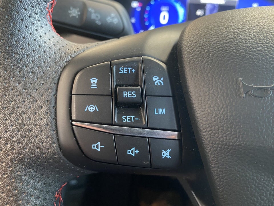 Ford Kuga 2,5 PHEV ST-Line X CVT 5d
