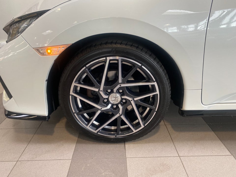 Honda Civic 1,5 VTEC Turbo Sport 5d
