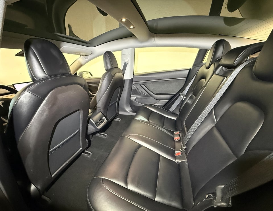 Tesla Model 3 Performance AWD 4d