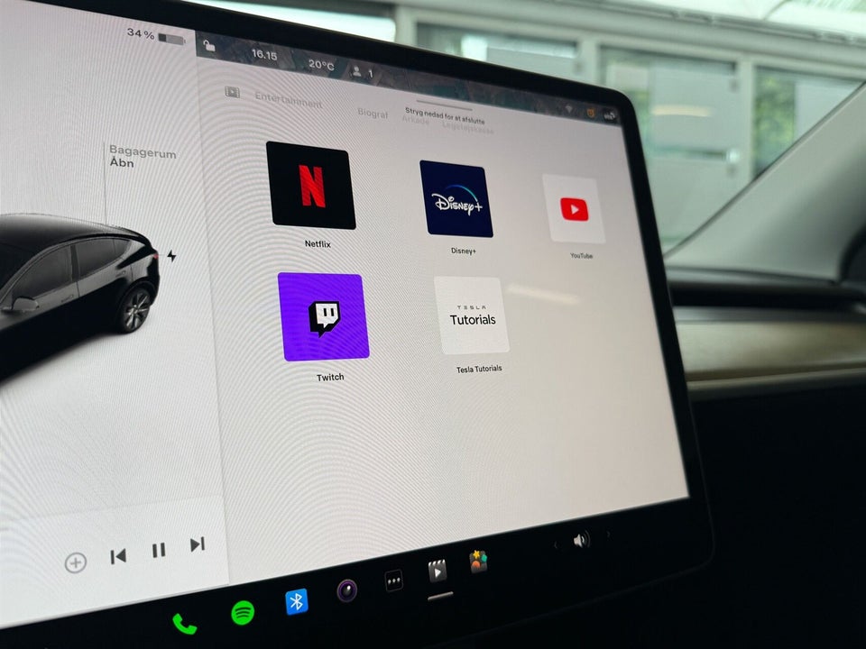 Tesla Model Y RWD 5d