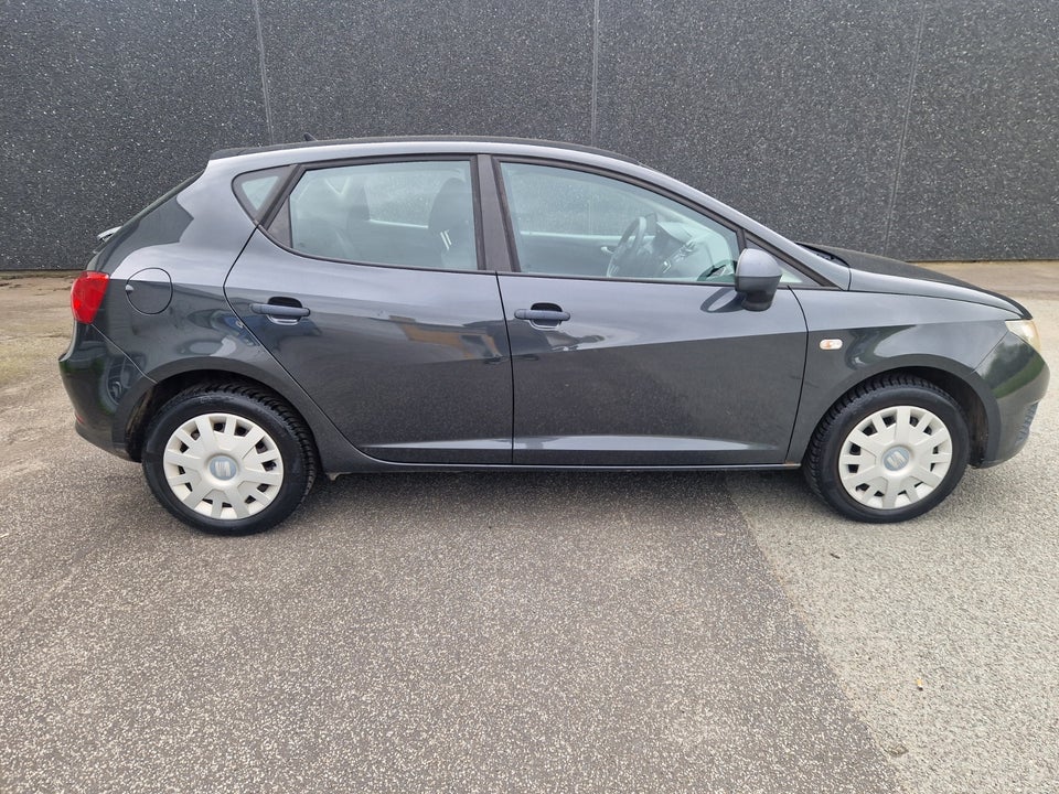 Seat Ibiza 1,2 12V Reference ST 5d