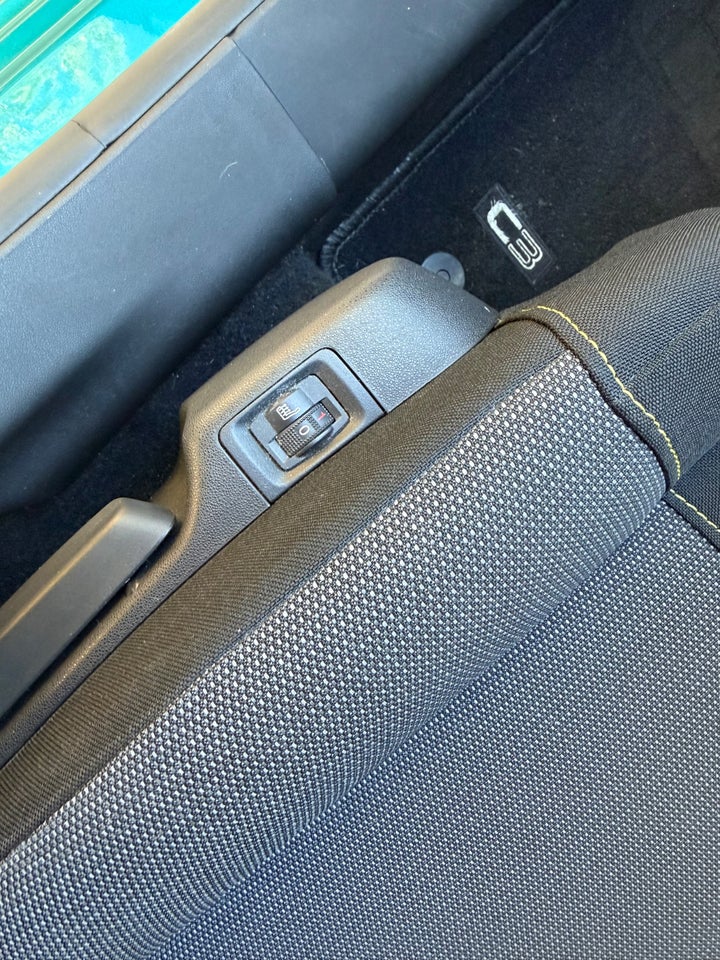 Citroën C3 1,2 PureTech 83 Shine 5d