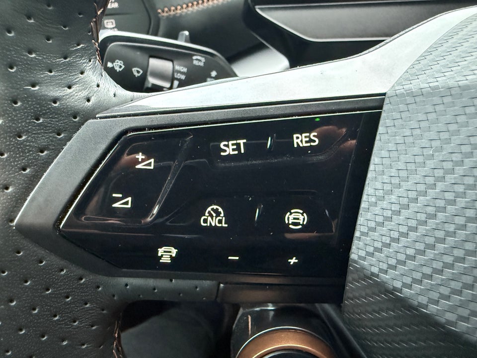 Cupra Born 77 Pasión 5d