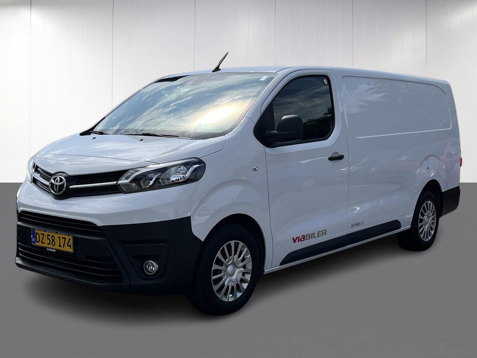 Toyota ProAce 2,0 D 144 Long Comfort Master aut. 4d