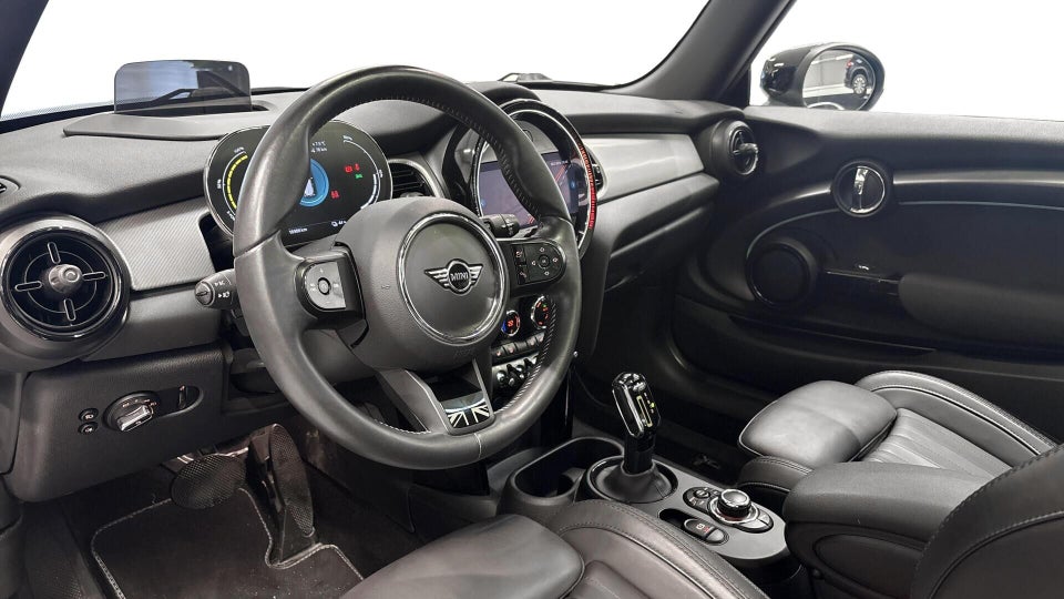 MINI Cooper SE Maximise 3d