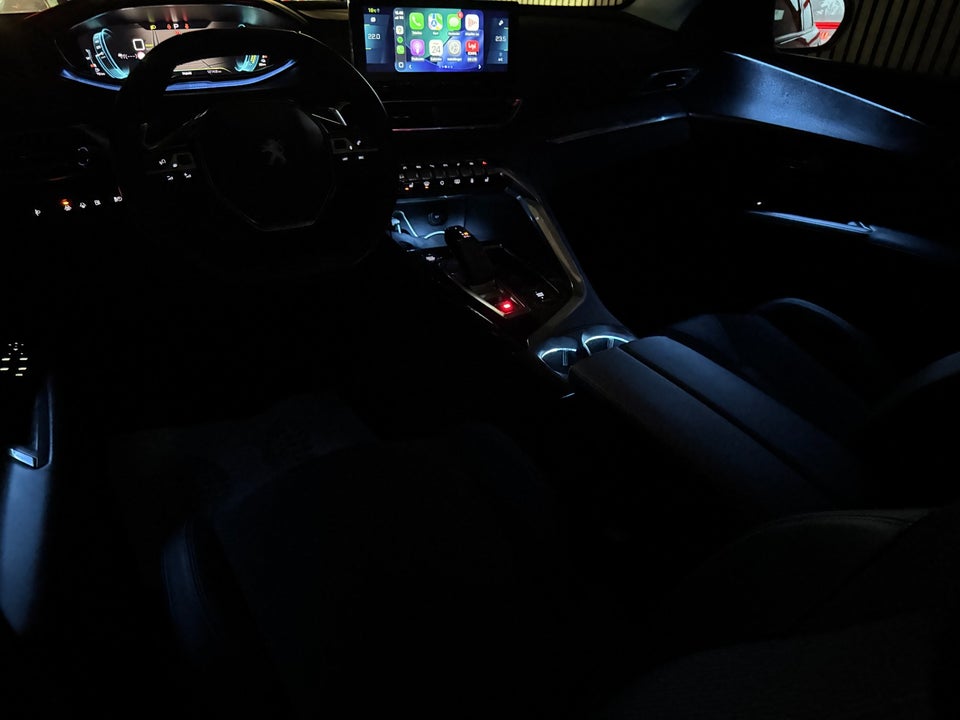 Peugeot 3008 1,6 Hybrid Allure Pack EAT8 5d