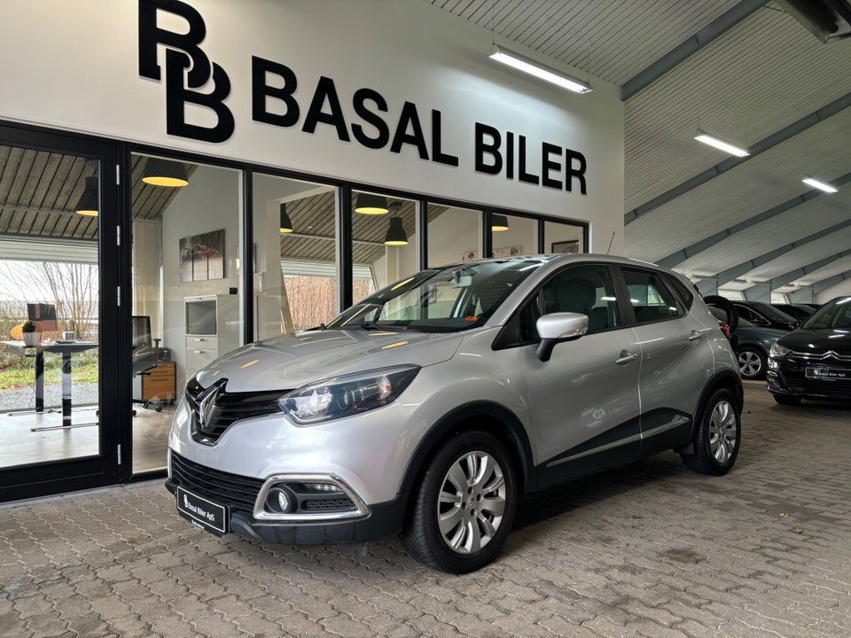 Renault Captur 0,9 TCe 90 Expression 5d