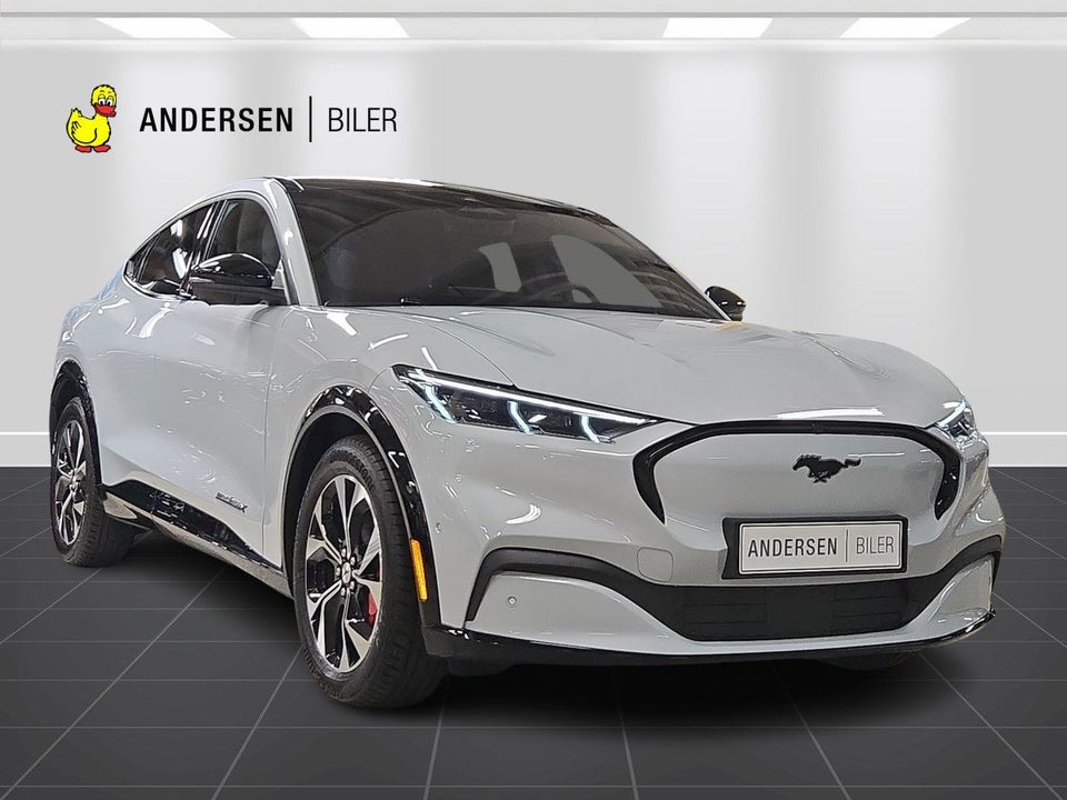 Ford Mustang Mach-E 98 Premium Extended Range AWD 5d