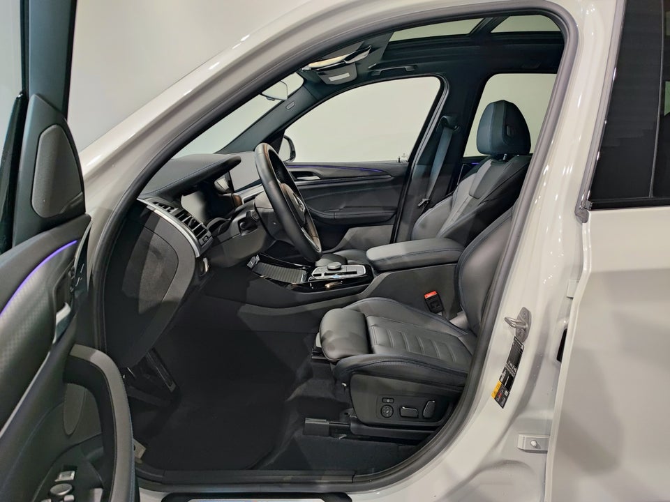 BMW iX3 Charged Plus M-Sport 5d