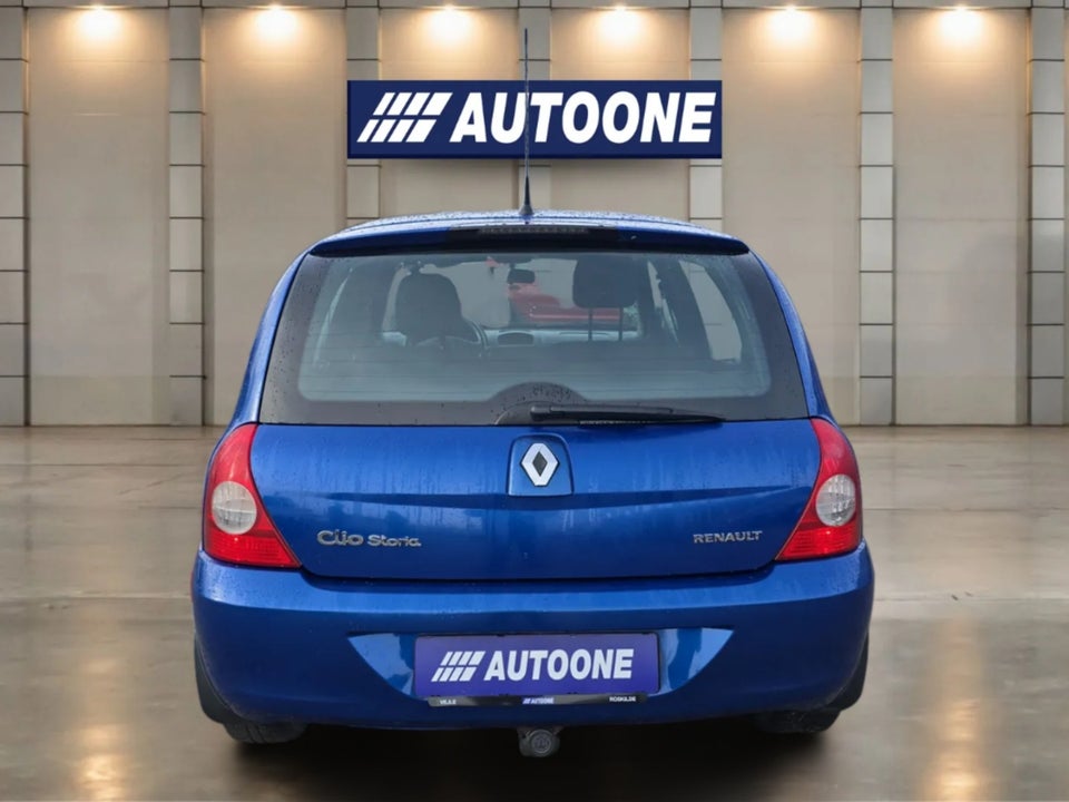 Renault Clio II 1,4 16V Storia 5d