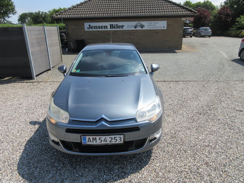 Citroën C5 2,0 HDi 138 Dynamique 4d