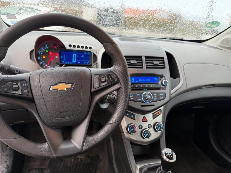 Chevrolet Aveo 1,2 LT 4d