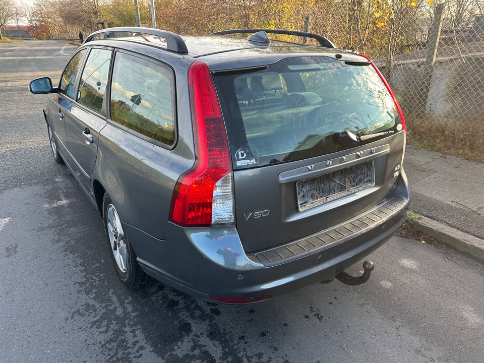 Volvo V50 1,6 D DRIVe 5d