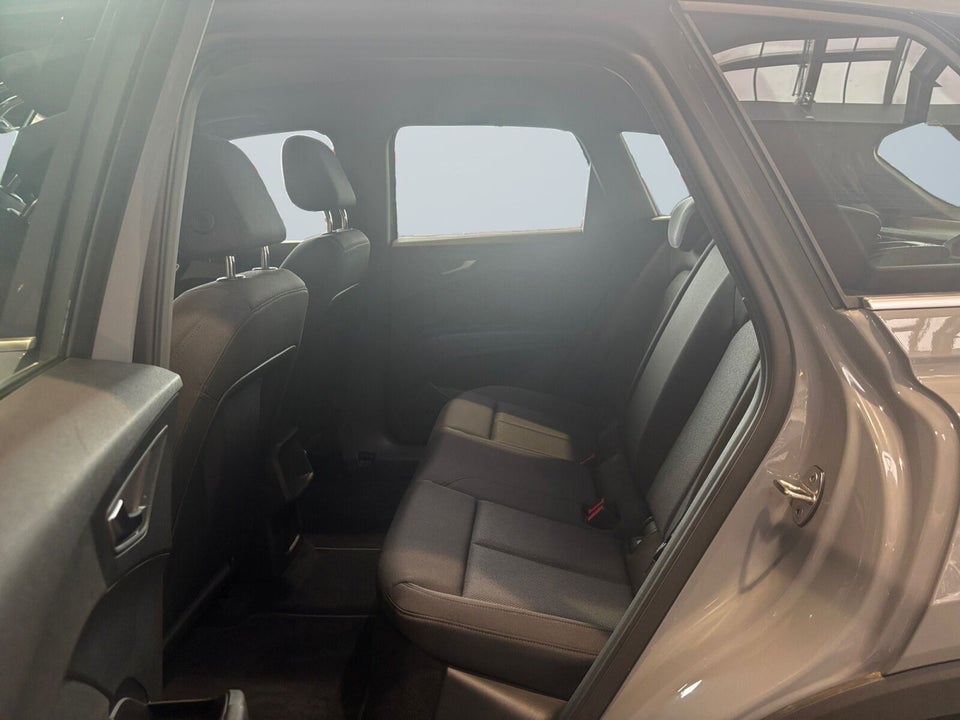Audi Q4 e-tron 35  5d