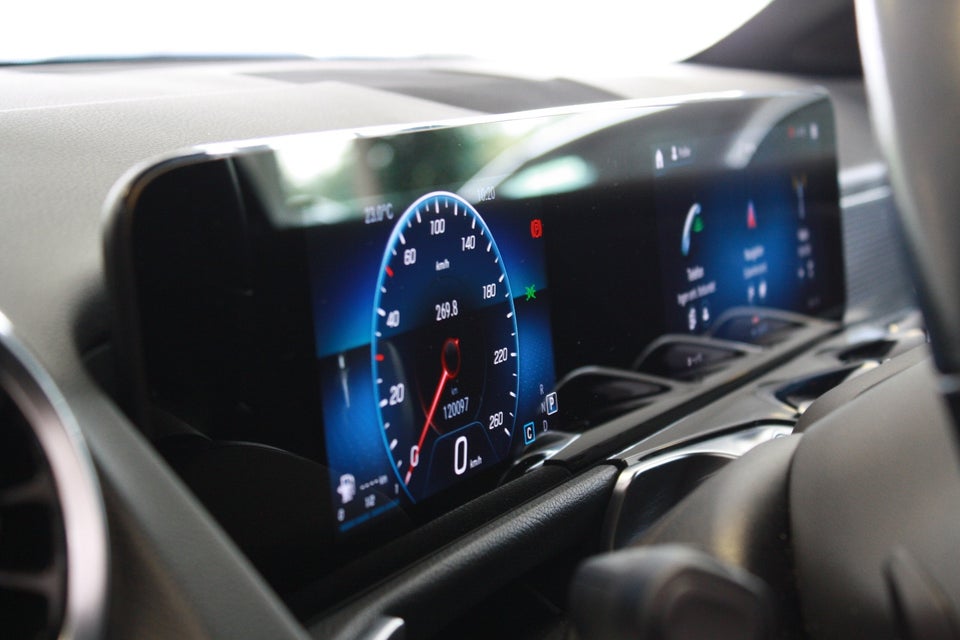 Mercedes GLB200 d 2,0 Progressive Line aut. 5d