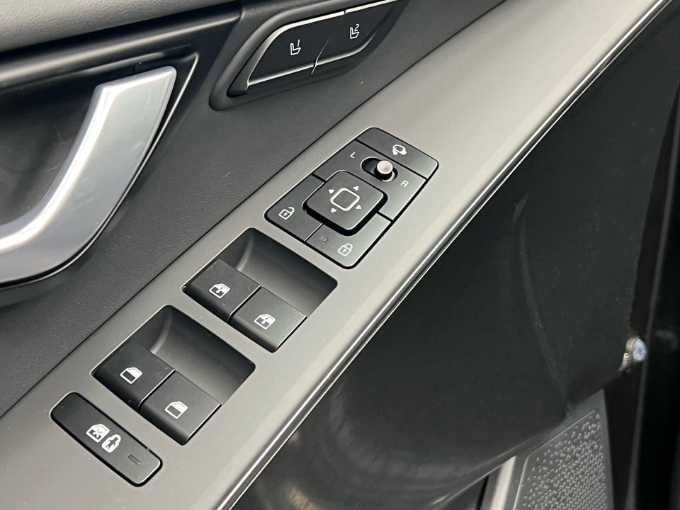 Kia Niro 64 EV Upgrade 5d