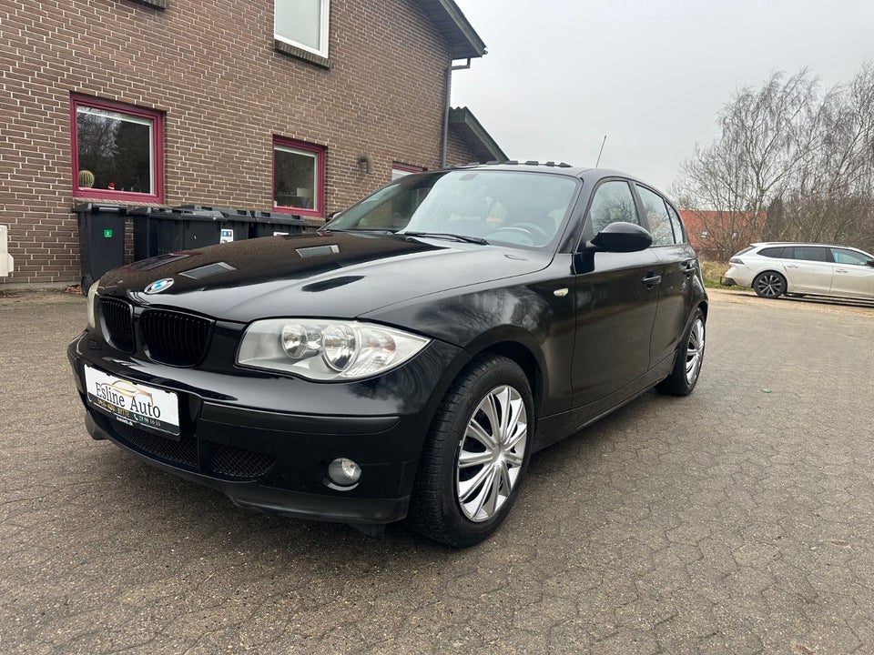 BMW 116i 1,6 Advantage 5d