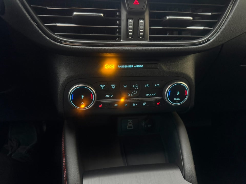 Ford Kuga 2,5 PHEV ST-Line CVT 5d