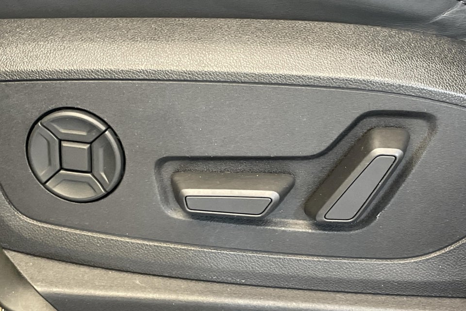 Audi e-tron 55 S-line quattro 5d