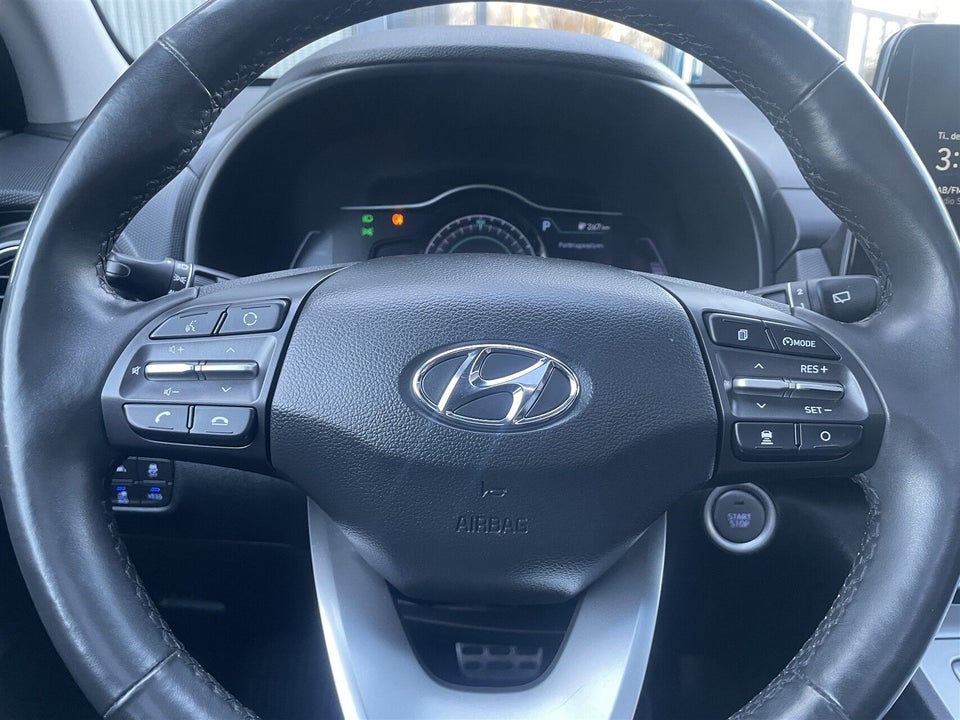 Hyundai Kona 64 EV Premium 5d