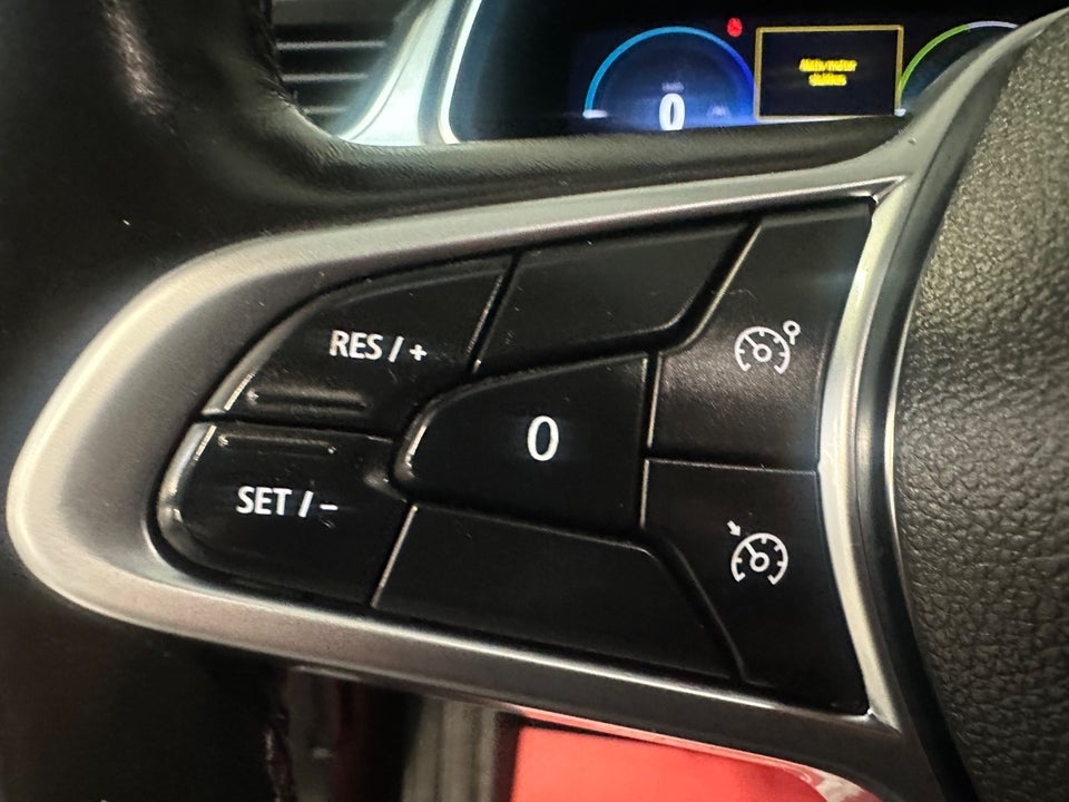 Renault Captur 1,6 E-Tech Intens 5d