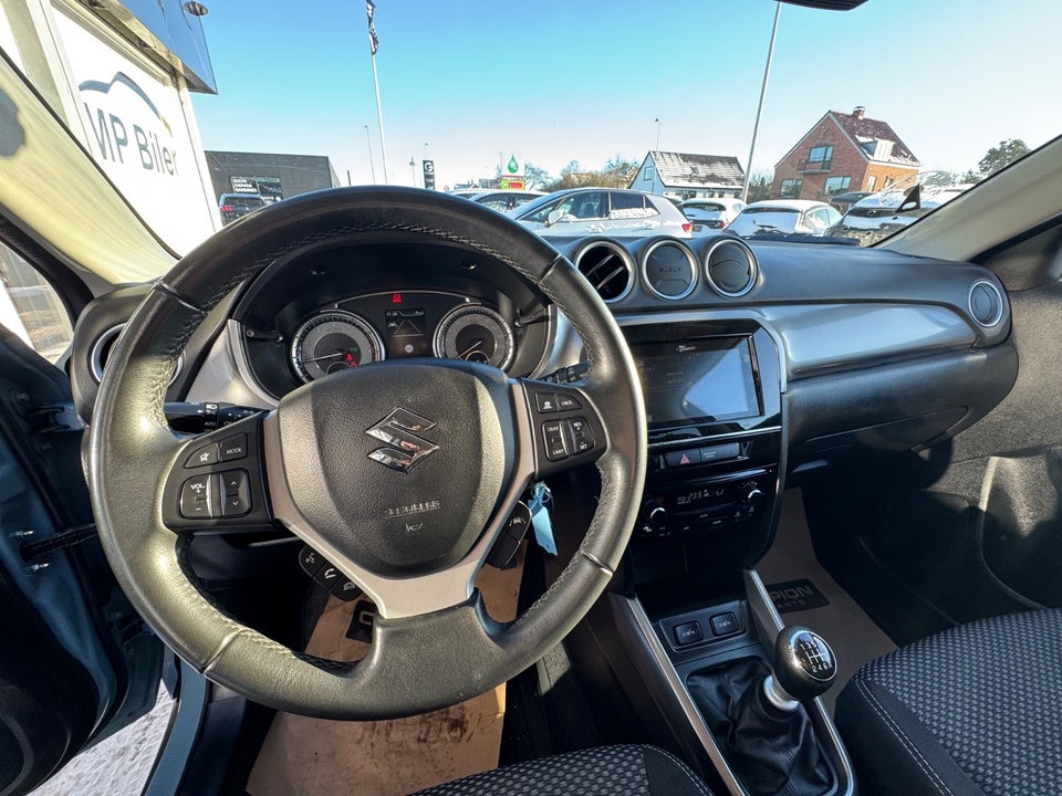 Suzuki Vitara 1,4 mHybrid Adventure 5d
