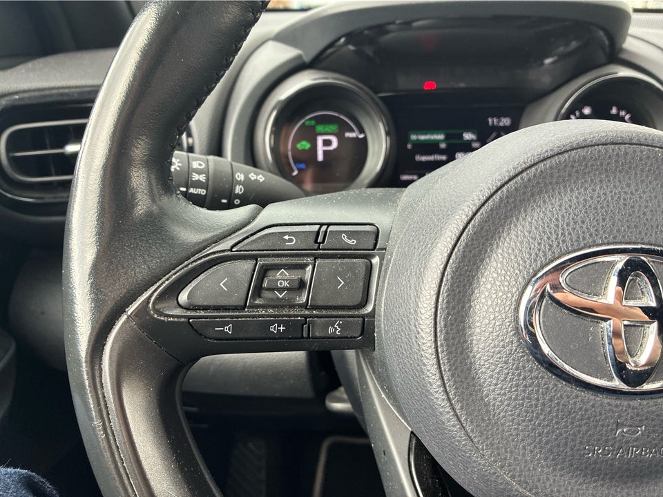 Toyota Yaris 1,5 Hybrid H3 Premier Edition e-CVT 5d
