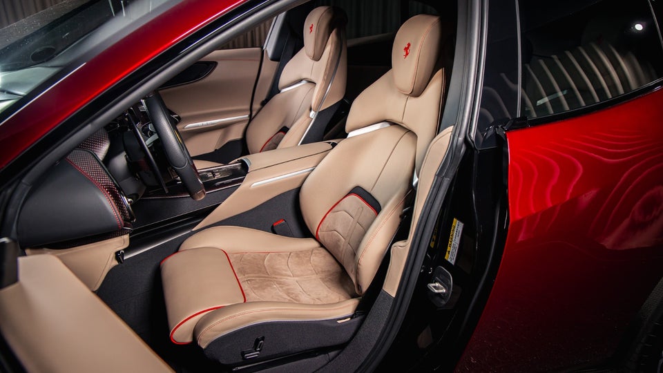 Ferrari Purosangue 6,5 DCT 5d