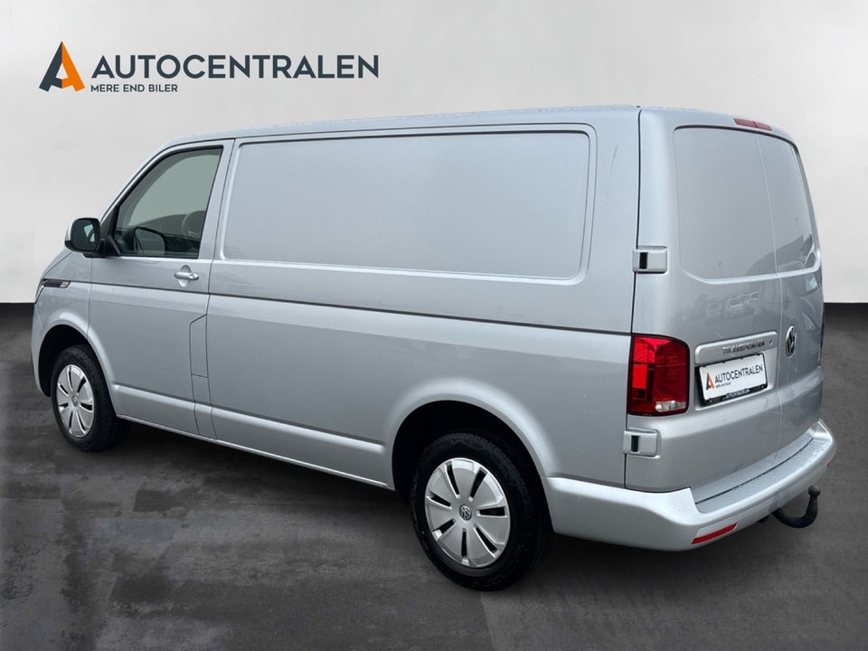 VW Transporter 2,0 TDi 150 Kassevogn DSG kort