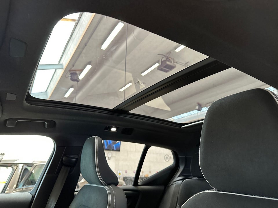 Volvo XC40 ReCharge Extended Range Ultimate 5d