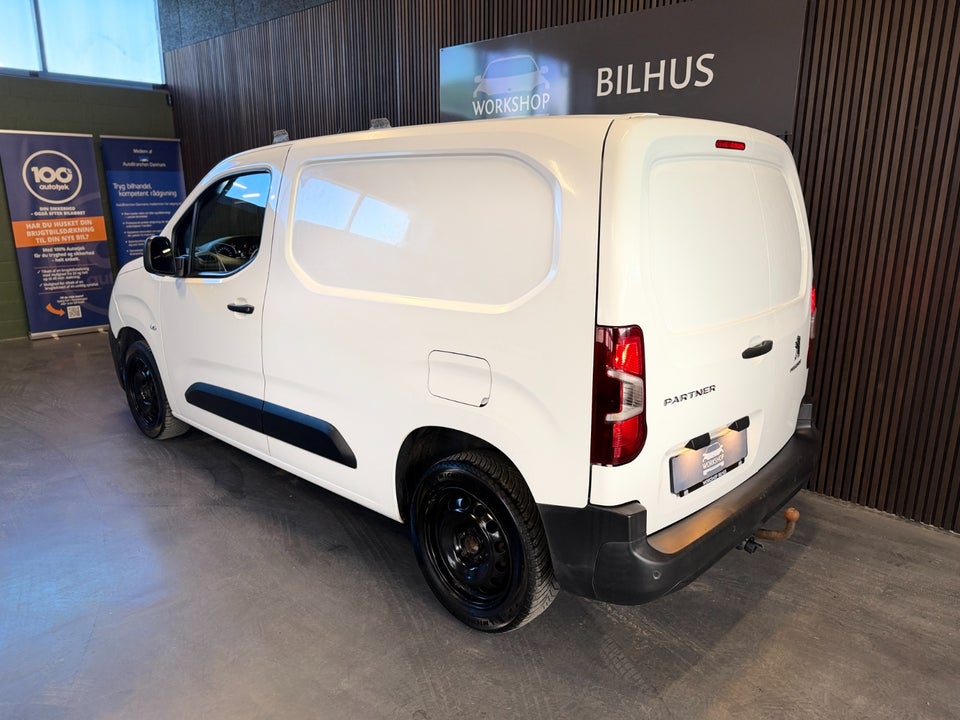 Peugeot Partner 1,5 BlueHDi 100 L1V1 Ultimate Van