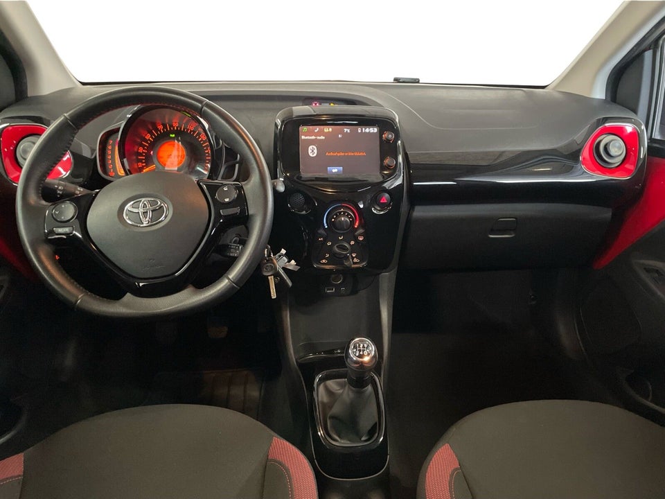 Toyota Aygo 1,0 VVT-i x-cite 5d