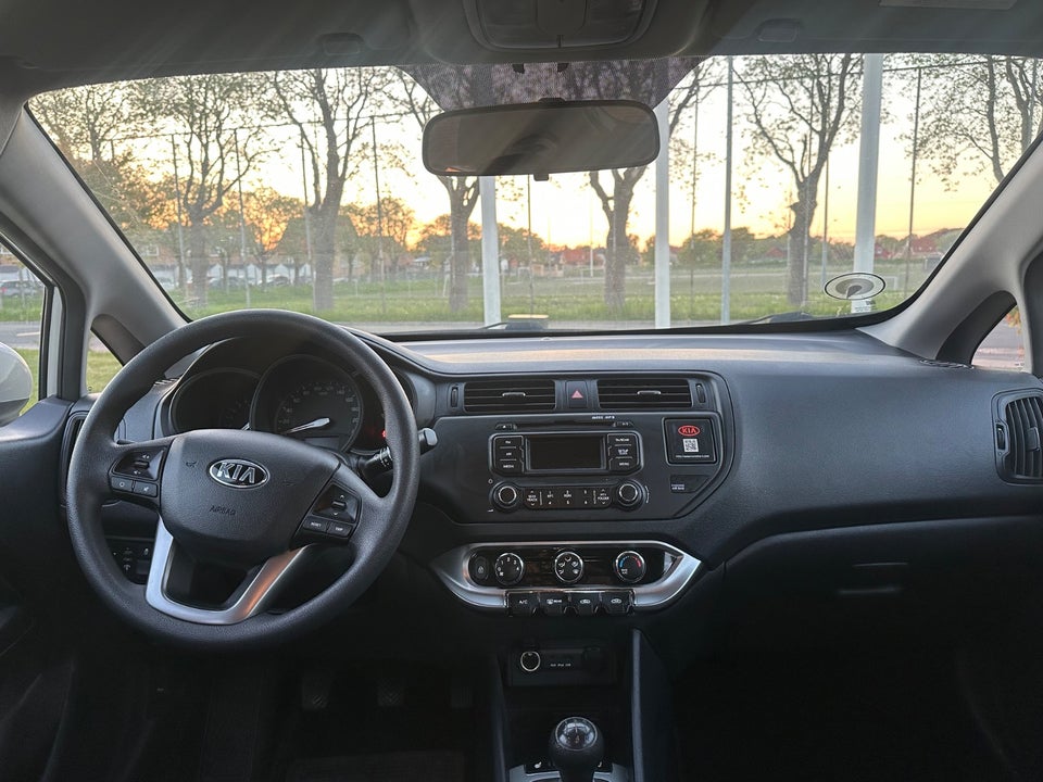 Kia Rio 1,2 CVVT Style+ 5d