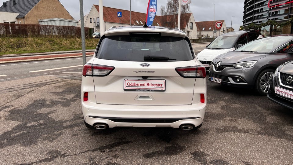 Ford Kuga 2,5 PHEV Vignale CVT 5d