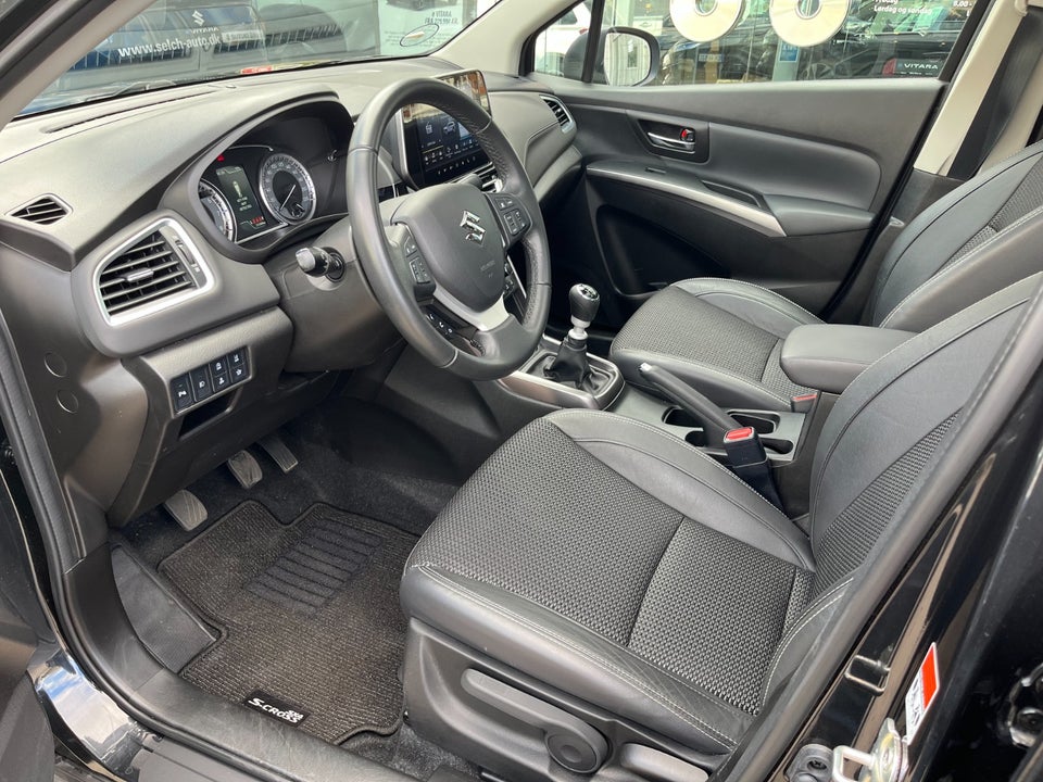 Suzuki S-Cross 1,4 mHybrid Adventure 5d