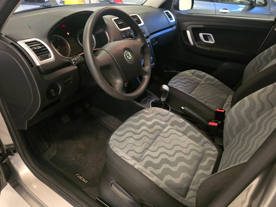 Skoda Fabia 1,4 16V Ambiente Combi 5d