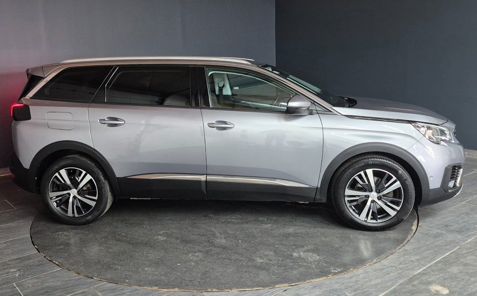 Peugeot 5008 1,2 e-THP 130 Allure EAT6 7prs 5d