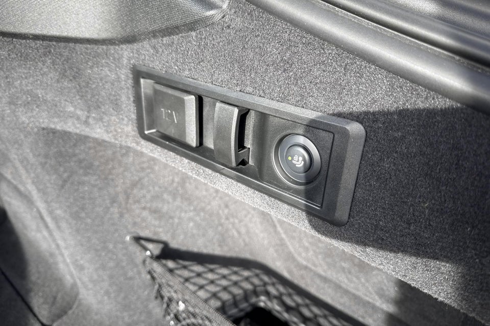 BMW i4 eDrive40 Fully Charged M-Sport 5d