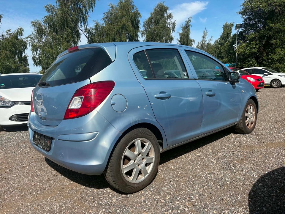Opel Corsa 1,0 12V Enjoy 5d