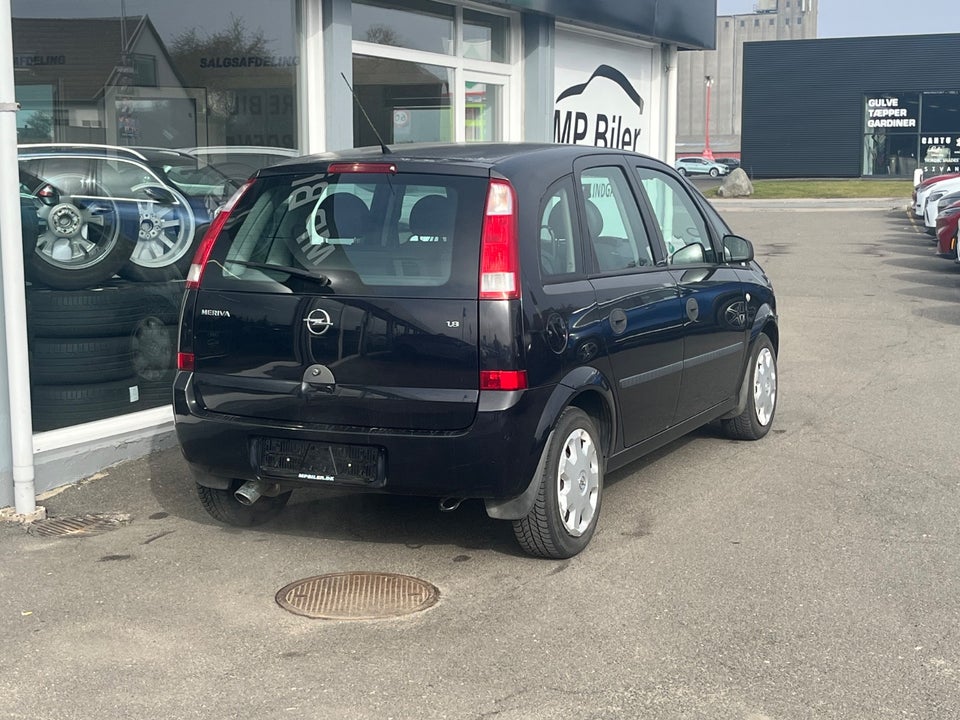 Opel Meriva 1,8 16V Cosmo 5d